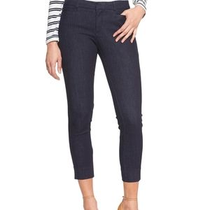 Banana Republic New sloan denim Crop size 6